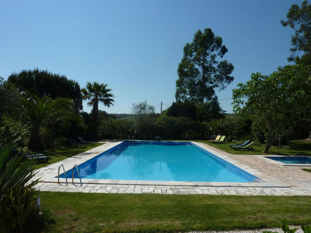 Inviting Holiday Home In Montemor O Novo With Pool Exterior photo
